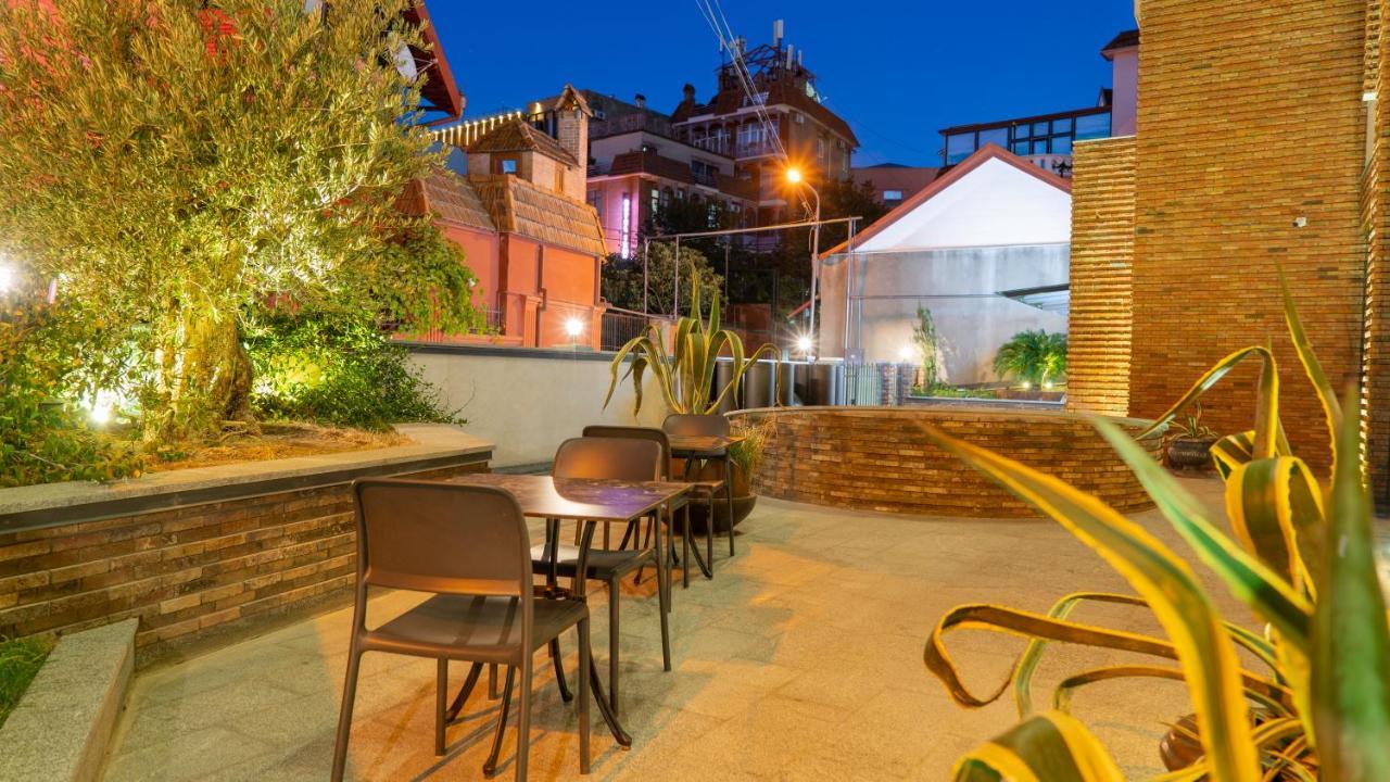 Hotel Banovani Τυφλίδα Εξωτερικό φωτογραφία