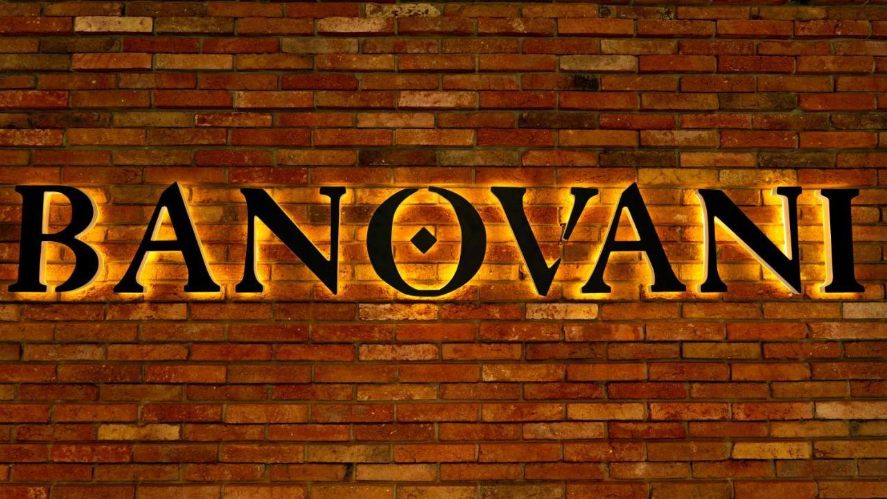 Hotel Banovani Τυφλίδα Εξωτερικό φωτογραφία