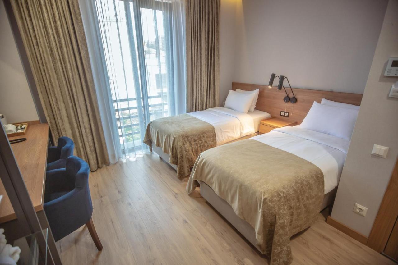 Hotel Banovani Τυφλίδα Εξωτερικό φωτογραφία
