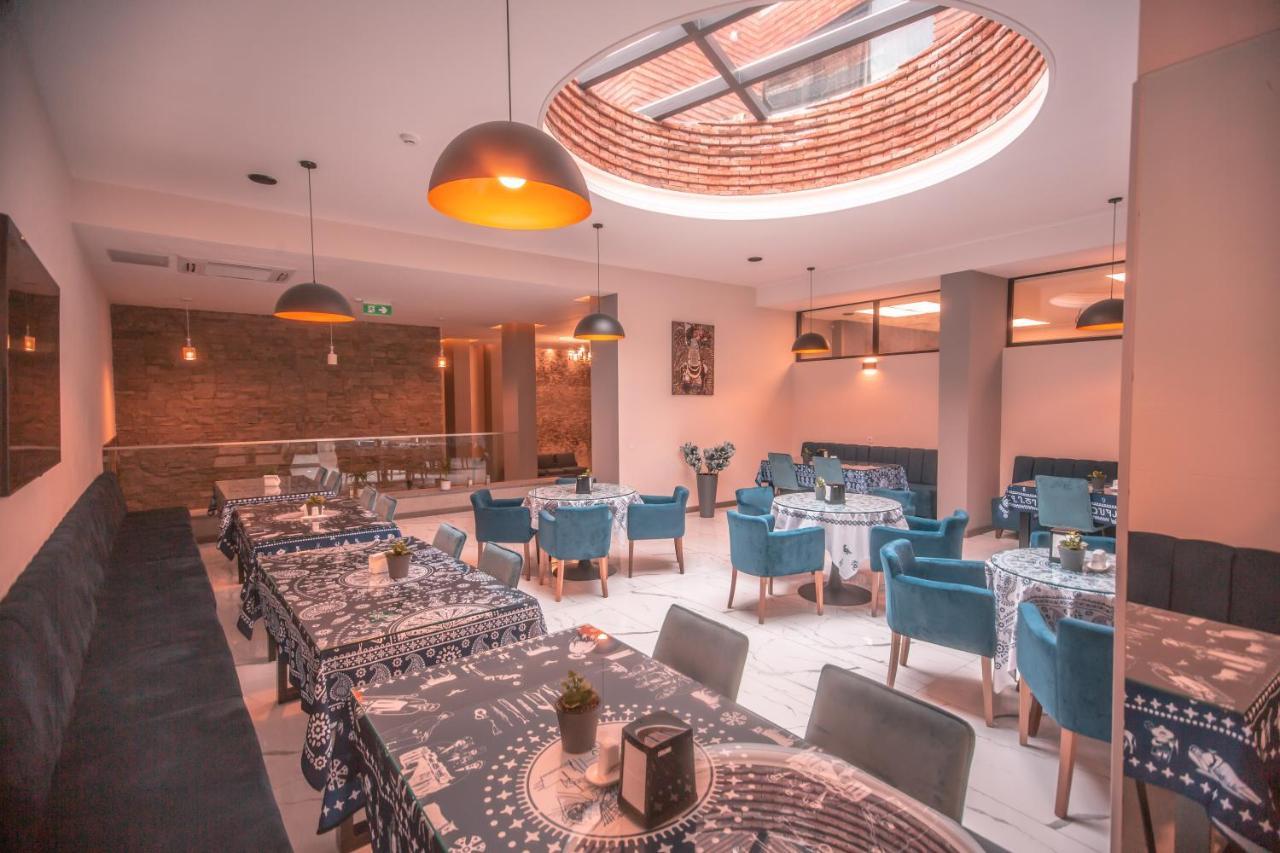 Hotel Banovani Τυφλίδα Εξωτερικό φωτογραφία