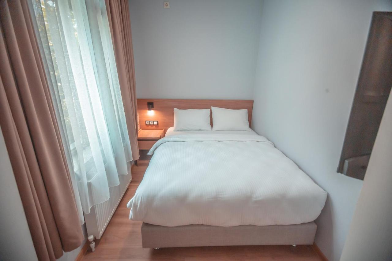 Hotel Banovani Τυφλίδα Εξωτερικό φωτογραφία