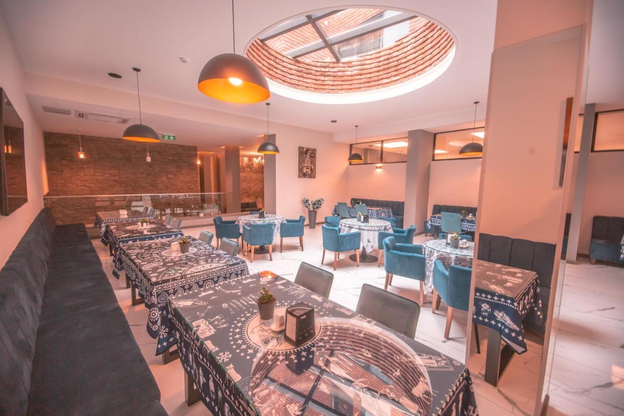 Hotel Banovani Τυφλίδα Εξωτερικό φωτογραφία