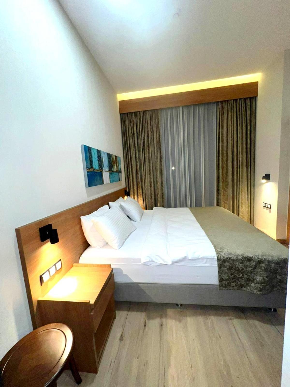 Hotel Banovani Τυφλίδα Εξωτερικό φωτογραφία